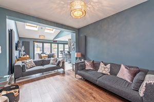 Family Room- click for photo gallery